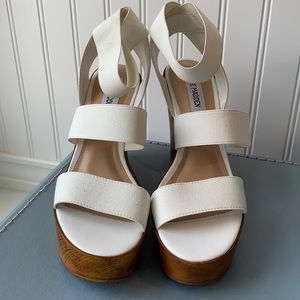 Steve Madden- white wedges
